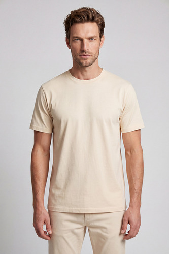 חולצת T-SHIRT שמנת