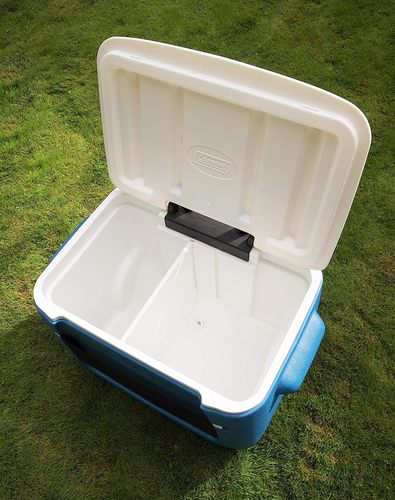 צידנית קשיחה גדולה 50 ל' על גלגלים של קולמן Coleman  50 Litre Mesh Cooler