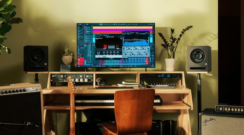 זוית נוספת fender studio pro 8 daw