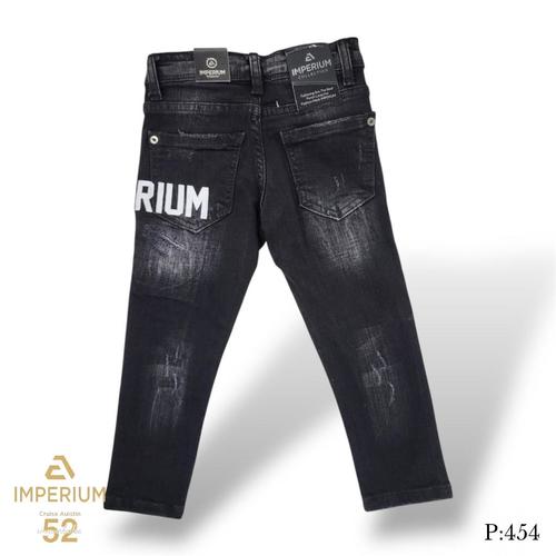 מכנסי ג'ינס לבנים מבית IMPERIUM בעיצוב Urban ושטיפה כהה