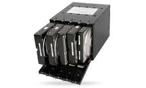 מארז לדיסק חיצוני נייד   5 Bay at 3x External 5.25
