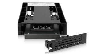 מארז לדיסק חיצוני נייד   Icy Dock 2.5" to 3.5" Converter 5.25