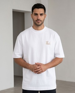 חולצה BALR מידות XS-XXL לגברים בגוון לבן עם הדפס