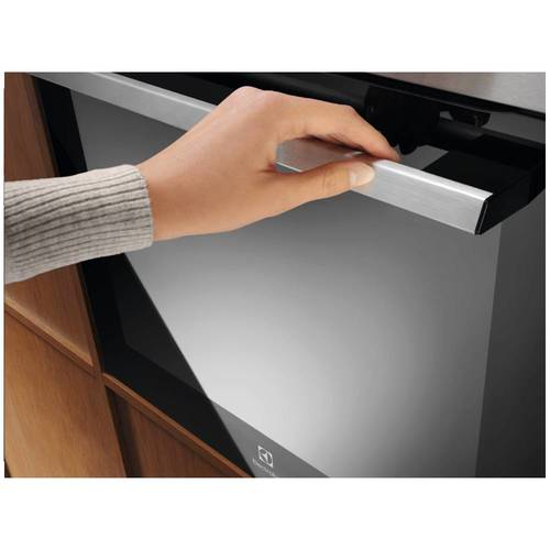 תנור בנוי פירוליטי 71 ליטר Electrolux EOP7422X AirFry נירוסטה | גרמניה