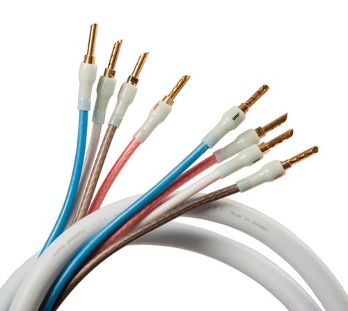 כבלים משובחים לרמקולים Bi-Amp כולל תקעי בננה ומזלג מתחלפים מבית SUPRA תוצרת שבדיה QUADRAX 4X2.0 BI-AMP COMBICON