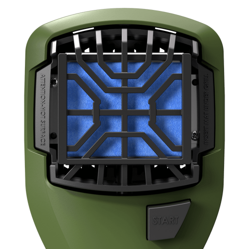 מכשיר דחיית יתושים נייד THERMACELL MR300 בצבע ירוק עם מיכל גז ו-3 טבליות דחייה, מספק הגנה יעילה בשטח 20 מ