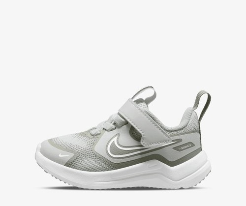 נעלי נייק Nike Cosmic Runner | פעוטות