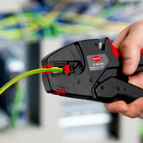 מקלף בידוד אוטומטי מתכוונן EvoStrip דגם 1240200 Knipex קניפקס