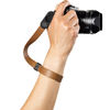 רצועת יד למצלמה Peak Design Cuff Leather Camera Wrist Strap (Tan)