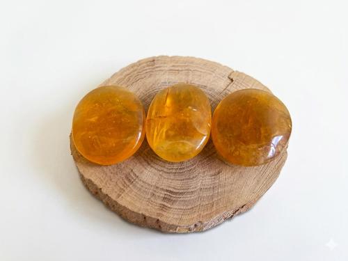 פאלם פלואורייט צהובה YELLOW FLUORITE PALM