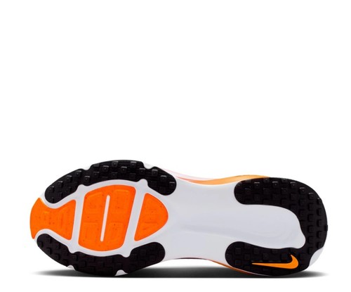 נעלי ריצה נייק Nike Vomero 18 | גברים
