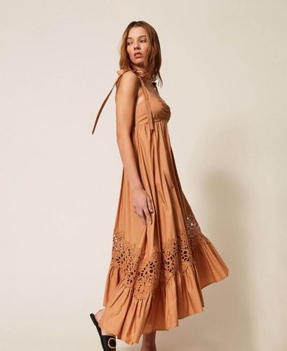 Poplin midi dress with macramé