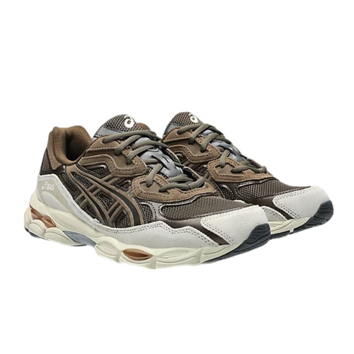 נעל ASICS מידות 40-46.5 לגברים בגוון חום