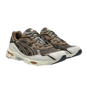 נעל ASICS מידות 40-46.5 לגברים בגוון חום