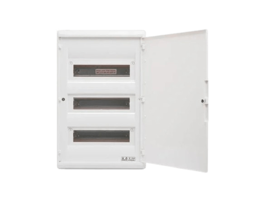 לוח + דלת לבן על הטיח AA-36