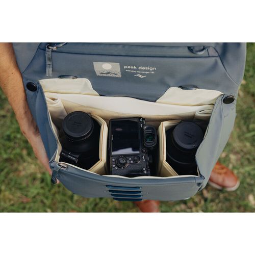 תיק צד לציוד צילום Peak design Everyday Messenger 13L v3