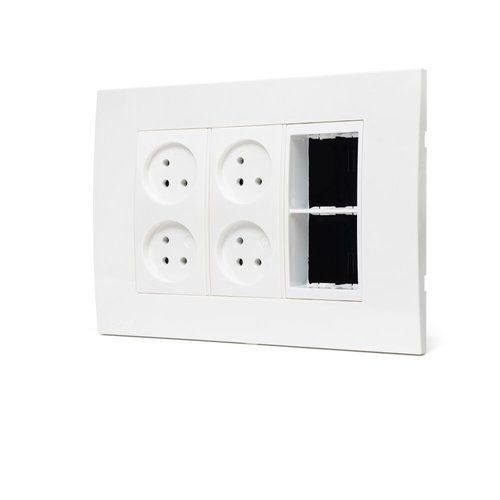  עמדת  HOME & OFFICE תחת הטיח 6 מודול, 4 שקעים ומתאם ג 