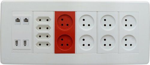 עמדת  HOME & OFFICE תחת הטיח 12 מודול, ללא אביזרים 