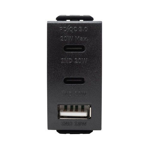  מטען מהיר 3 יציאות USB 2C+A PD שחור 1M MATT ניסקו סוויץ' 