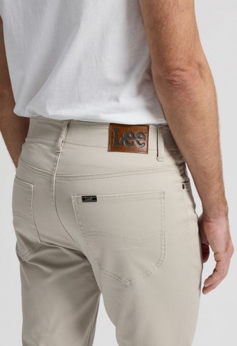 ג'ינס לי Lee Extreme Motion Straight Slim Fit | גברים