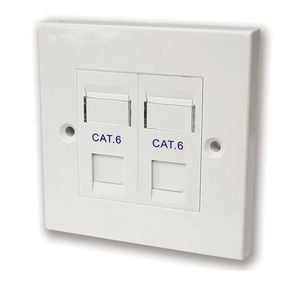 קופסא עם שתי יציאות ללא שקע RJ-45 Deep plastic box Cat6