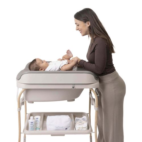 אמבטיה מתקפלת 4 ב -1 עם משטח החתלה סופט באבל – Chicco Soft Bubble צבע שמנת פנינה - Motherpearl