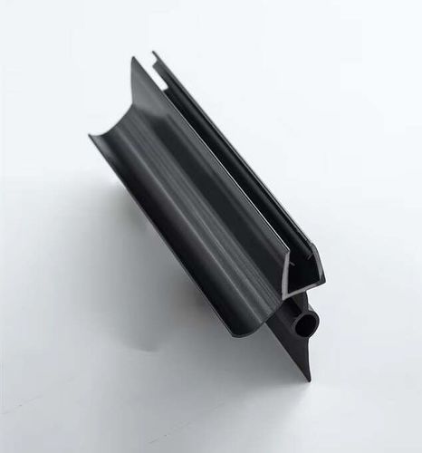סף תחתון למקלחון PVC כפול 1 מ' / 8 מ