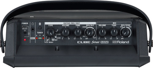 זוית נוספת roland cube street mini battery amplifier