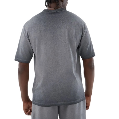 חולצה NEW ERA מידות XS-XXL לגברים בגוון אפור