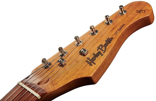 זווית נוספת Harley Benton st-62vw electric guitar