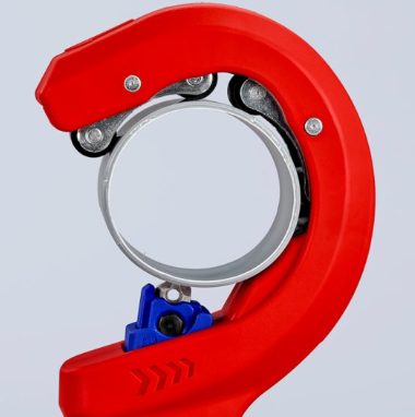 חותך צינורות ניקוז מפלסטיק KNIPEX DP50