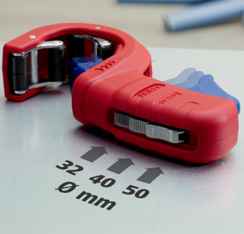 חותך צינורות ניקוז מפלסטיק KNIPEX DP50
