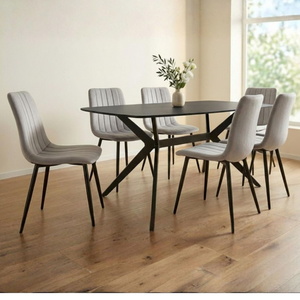 פינת אוכל מעוצבת כולל שולחן קרמיקה ו-6 כסאות Tudo Design