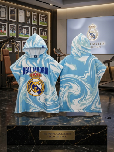 מגבת פונצ'ו קפוצ'ון Real Madrid מקורית לבנים - One Size