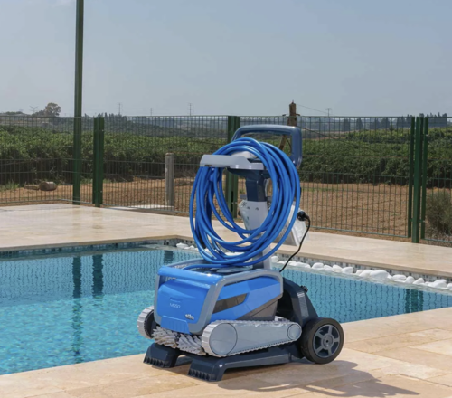 רובוט ניקוי לבריכה Dolphin M550
