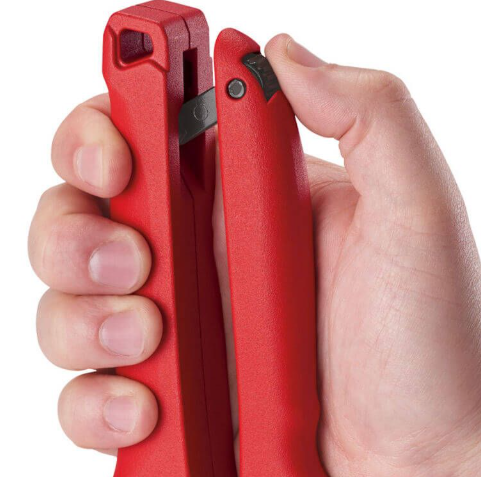 חותך צינורות / חותך PVC מחגר 63 מ