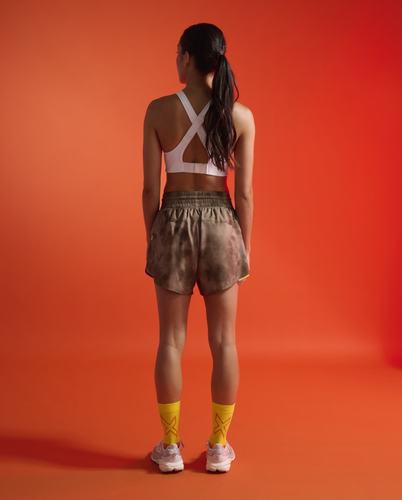מכנס ריצה  Aero Hi-Rise 4 Inch Shorts TKP/WMR