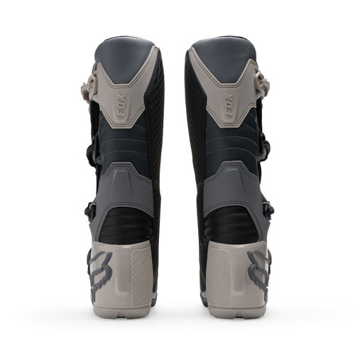 מגף רכיבה פוקס שחור / לבן - FOX BOOTS COMP X V26