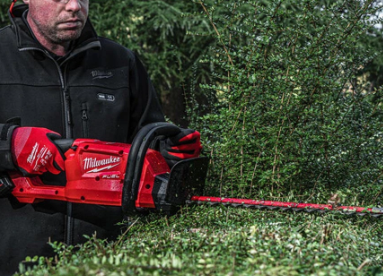 גוזם גדר חיה נטען Milwaukee M18 FHT45 FUEL – להב 45 ס