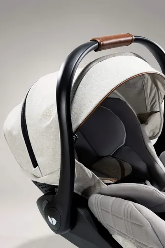 סלקל נשכב לתינוק הכולל בסיס קבוע לרכב i-Level Recline™ Signature - אפור/לבן Oyster