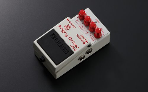 זוית נוספת Boss JB-2 Angry Driver