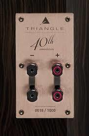 זוג רמקולים רצפתיים Triangle Antal 40th Anniversary מתצוגה בצבע Rosewood