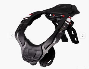 מגן צוואר Leatt 6.5 Carbon שחור/לבן LEATT