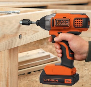 מברגה אימפקט נטענת 18V גוף בלבד- ללא סוללה Black+Decker BDCIM18N-XJ
