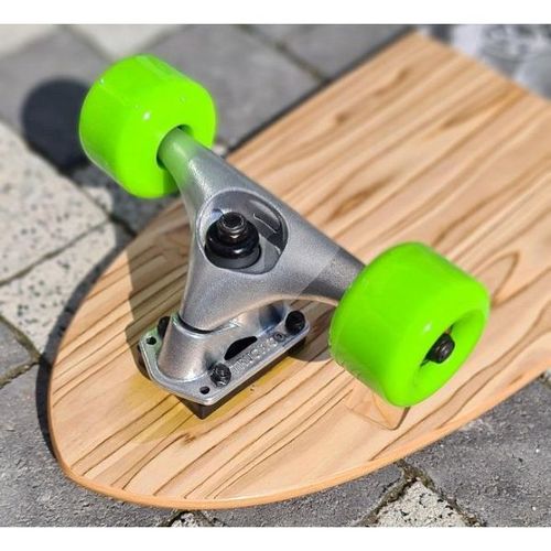 מדמה גלישה FLOW 33 SWELL SURFSKATE Complete