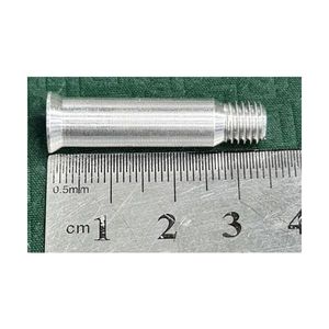 סט צירים למרכב 8 מ