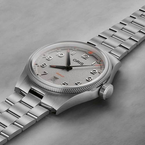 ORIS 7612611040851 PRO PILOT DATE 41MM