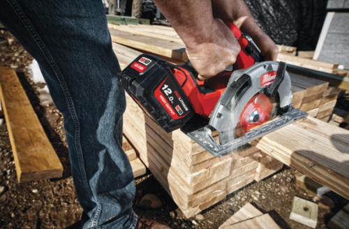 סוללת 12AH 18V !  חזקה במיוחד - פורג' Milwaukee M18 FORGE