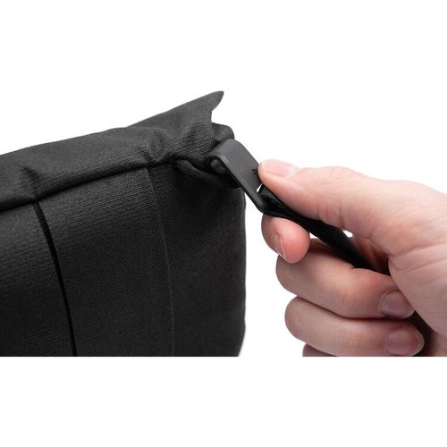 תיק פאוץ למצלמה Peak Design Field Pouch v2