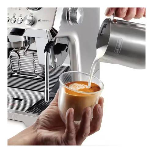 מכונת אספרסו ידנית Delonghi EC9885.M La Specialista Maestro